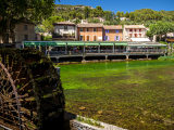 Na Fontaine-de-Vaucluse byl i Cousteau krátký